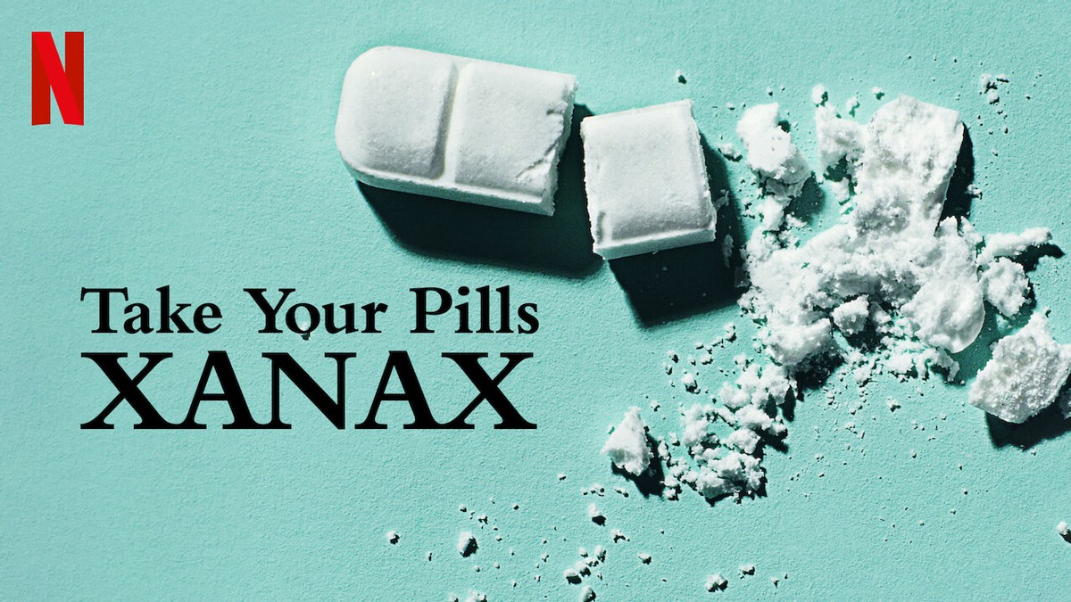 Что будет если просто так выпить таблетку. Take your Pills. Выпей таблетку. Take your Pills xanax. Take your Pills футболка.