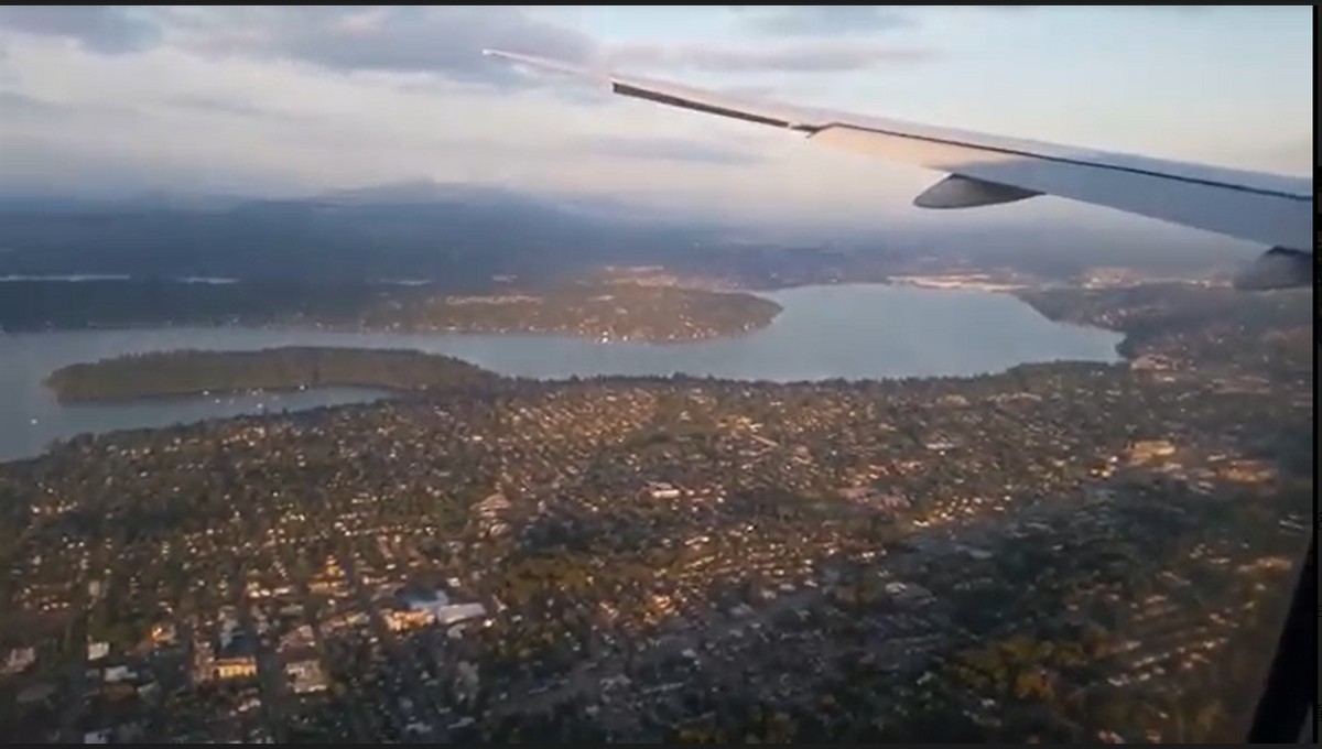 2016 Seattle Memories- On the Plane