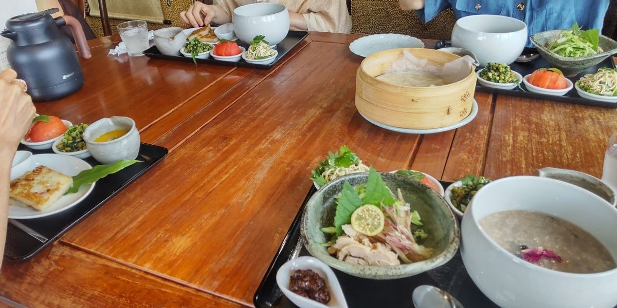 Lunch and A Farm 