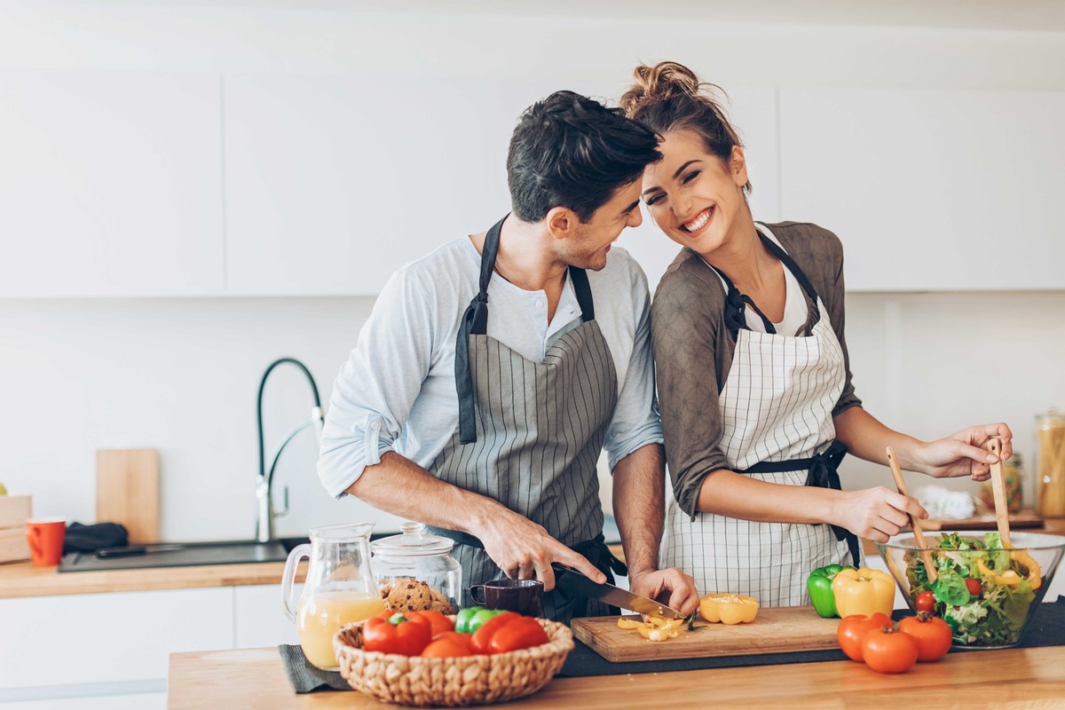 Cocinando con mi esposo