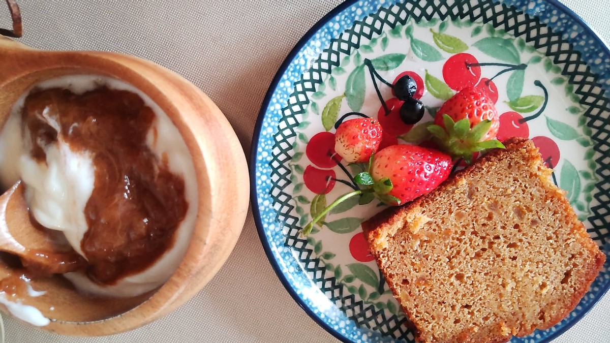 My Homemade Orange Syrup and Orange Pound Cake 