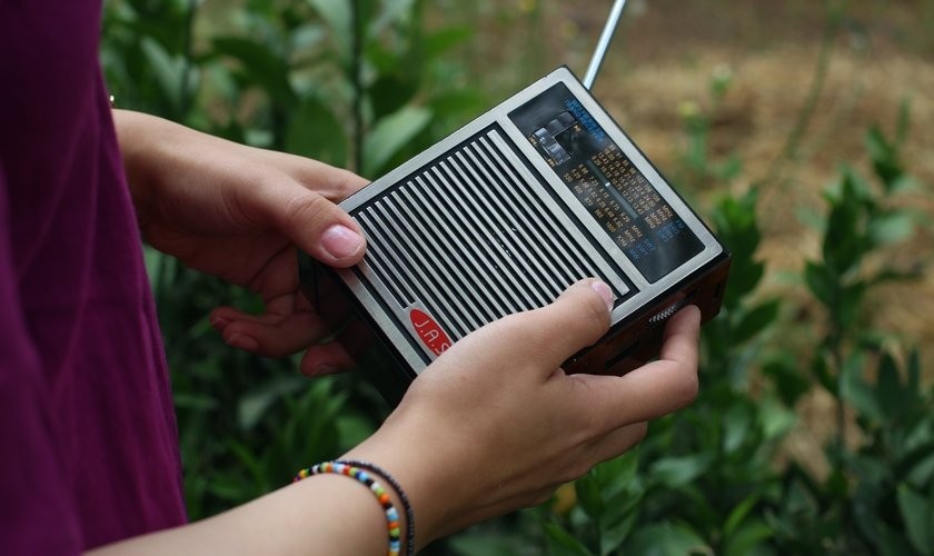 A radio with no signal