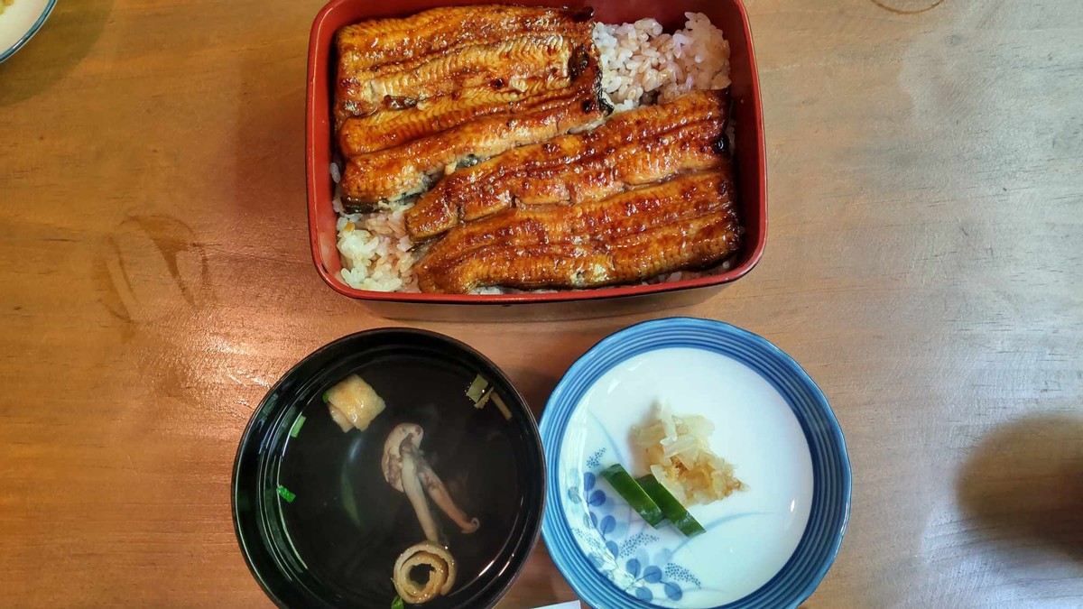 Lunch with My Friend 