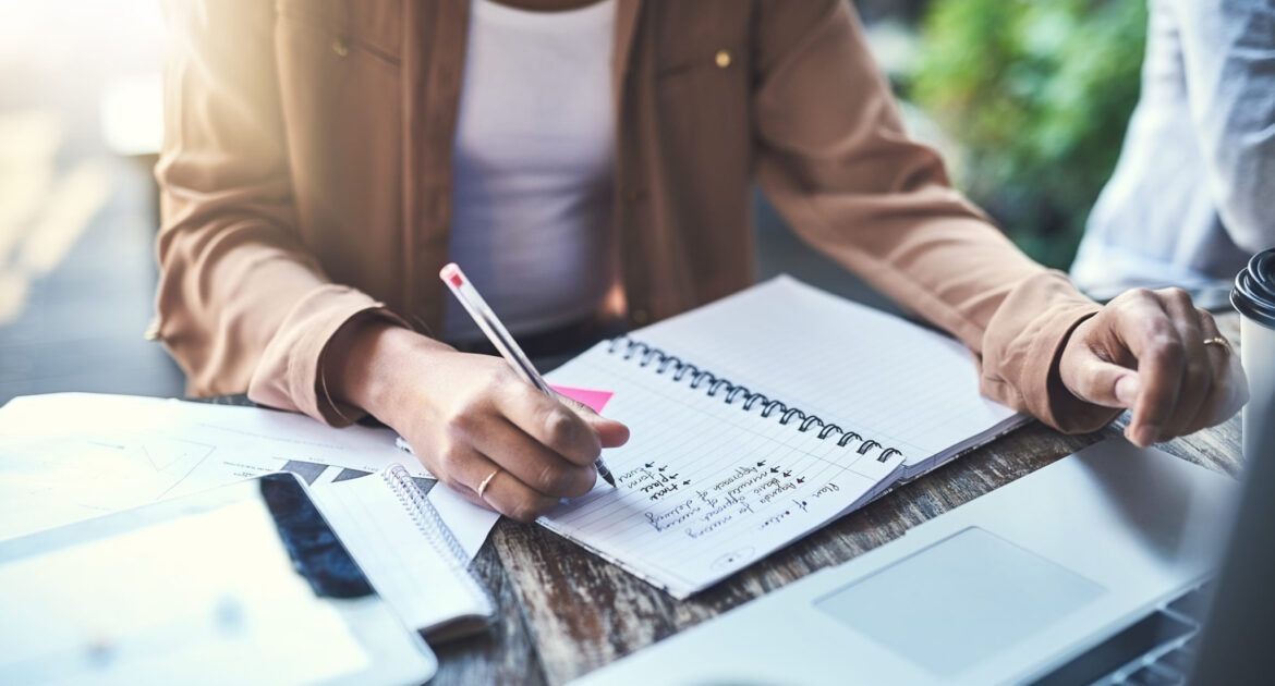 CAE Cambridge Exam - Writing task - A report